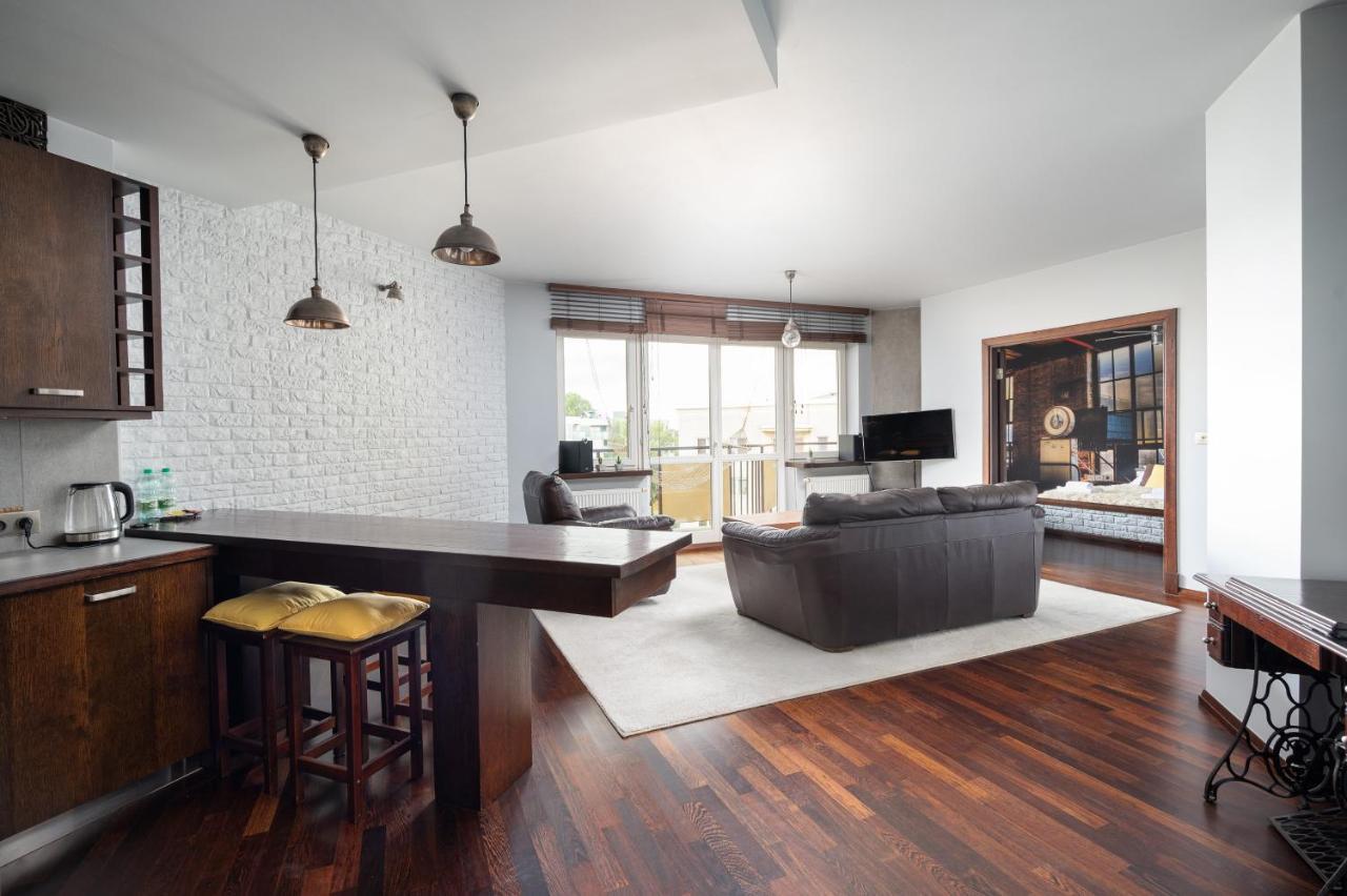 Bluszczanska Comfort Apartment วอร์ซอ ภายนอก รูปภาพ